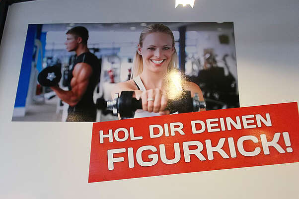 Fototapete, Wandtattoo, Bilderwand für Fitnessstudio, Fitnessclub in Weinstadt bei Stuttgart