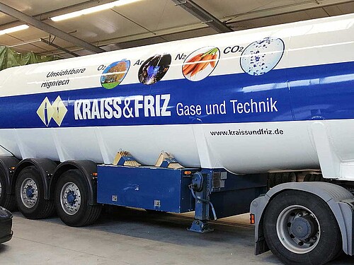 Fahrzeugbeschriftung LKW und Tankwagen für Kraiss und Fritz