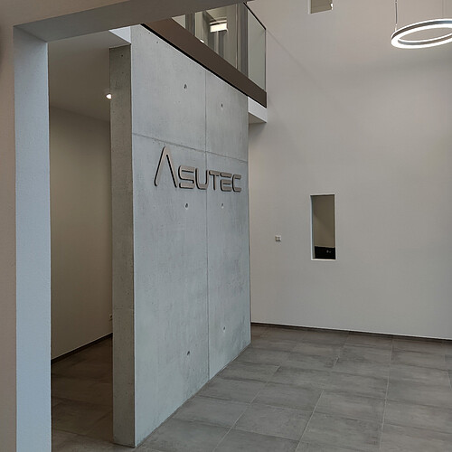 3D Buchstaben, Edelstahl gebürstet