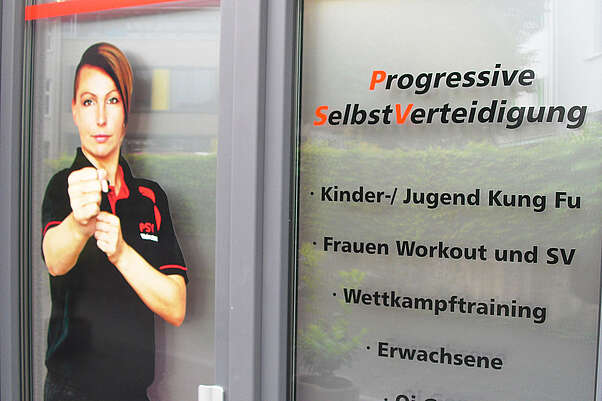 Fensterfolie, Sichtschutzfolie Fitnessclub in Weinstadt bei Stuttgart