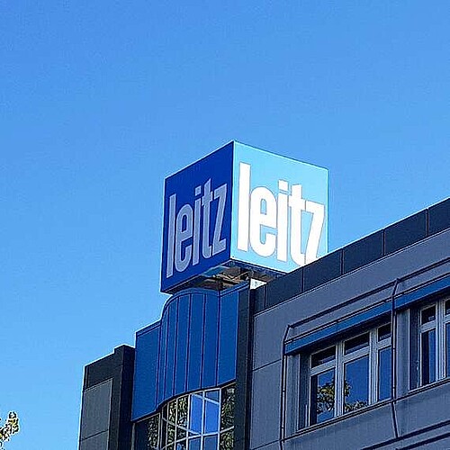 Lichtwerbung Leuchtwuerfel Leitz