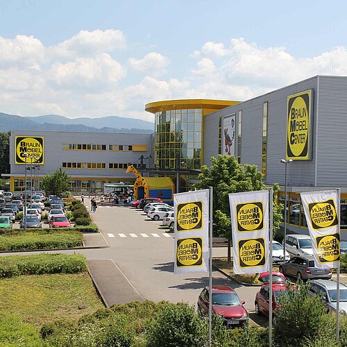 Werbeanlagen Möbelcenter Braun
