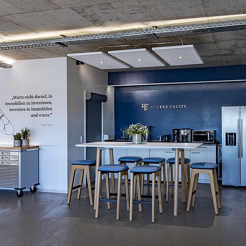 Folientechnik Flachbuchstaben Audere Equity