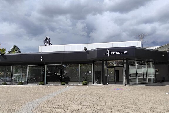 Fassadenfolierung Autohaus Hofele