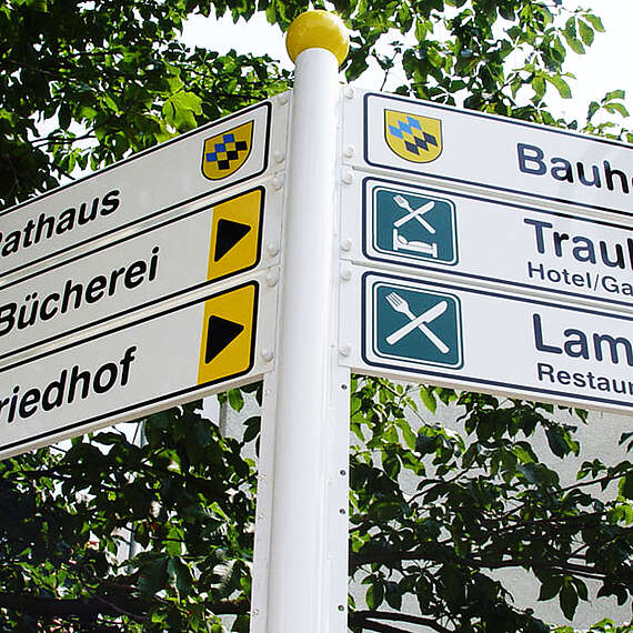 Schilderleitsystem, Orientierungsleitsystem, Beschilderung Wegweiser Tourismus Kernen bei Stuttgart