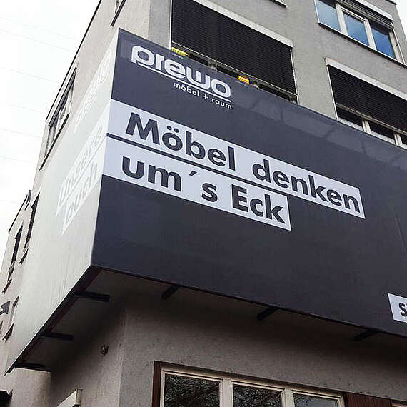 Fassadenverkleidung durch Banner für die Firma prewo, Stuttgart